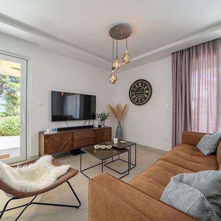 Villa Bruna Сумартин Экстерьер фото